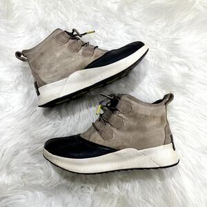 Sorel Womens Out 'N About III Wateproof Boots Sz 8